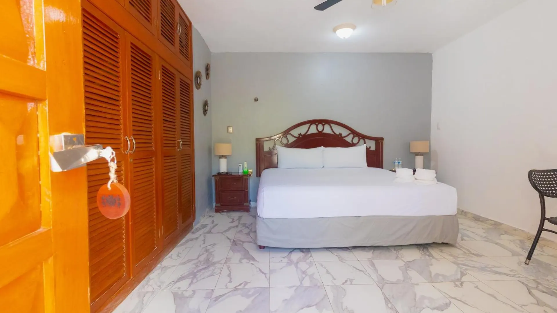 Aknakam Hotel Boutique 바칼라르 0*,  멕시코